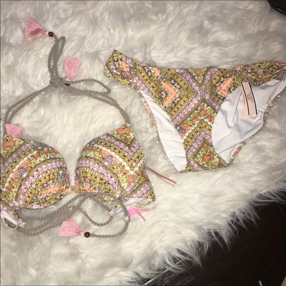 NWT push up Victoria's Secret swim suit